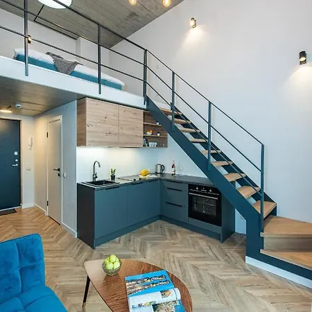 Newly Built Apt W-garage Parking Inc, Self Check-in, By Cohost 维尔纽斯
